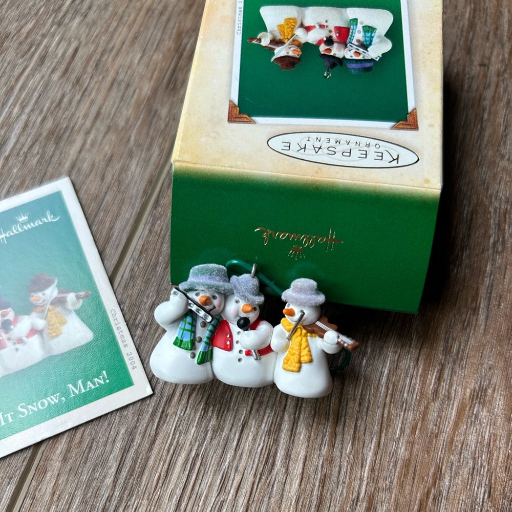 Hallmark mini keepsake ornament